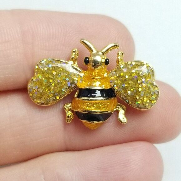 Vintage Little Bumble Bee Enamel Lapel Pin Brooch, Signed 1999 Friends Inc - Picture 7 of 7